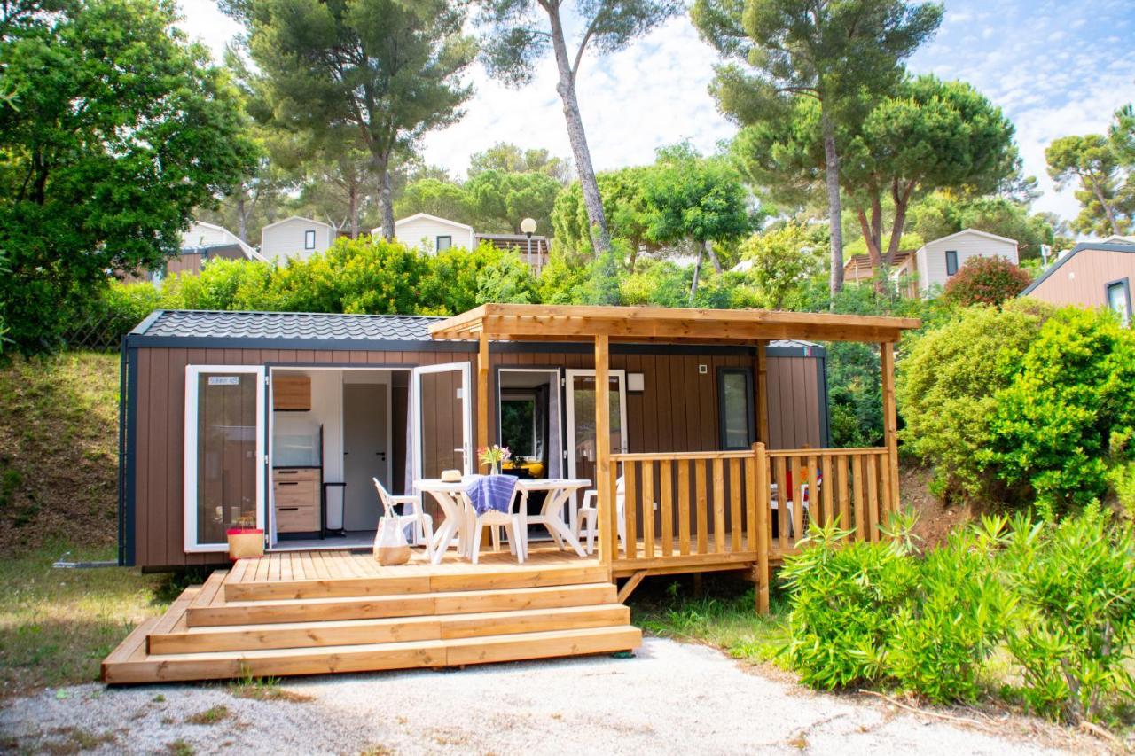 Camping Le Camp Du Domaine Bormes-les-Mimosas Exterior foto